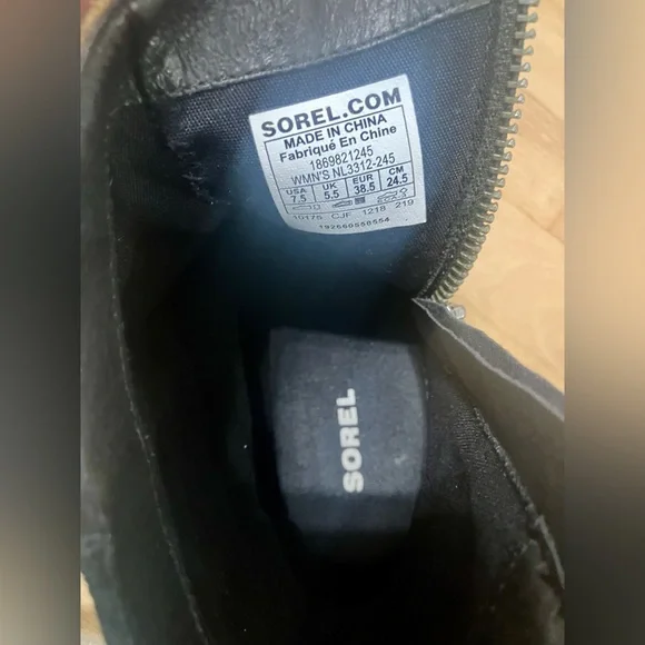 Sorel Emelia Zip Ankle Boots - Picture 11 of 11